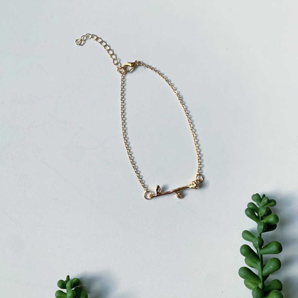 Brand New Rose Anklet 🌹